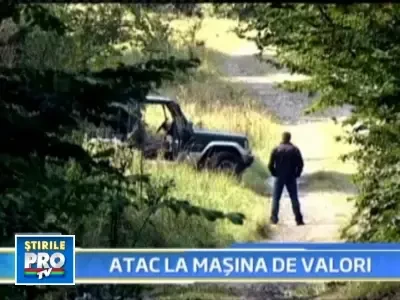 Jaf armat la drumul mare! O masina de transport valori, atacata!