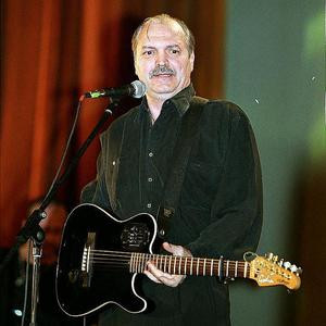 In videoclipul lui Victor Socaciu apare fetita care i-a donat rinichii!