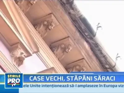 Ornamentele cladirilor din Sibiu pot sa cada oricand in capul trecatorilor