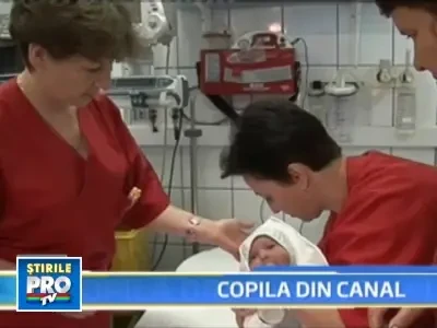 Inca un bebelus abandonat, de data aceasta intr-un canal din gara Iasiului