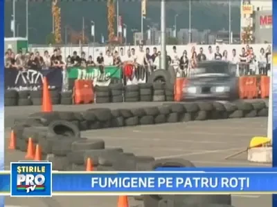 Un concurs de derapaje extreme a adunat sute de oameni, la Cluj