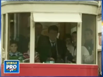 Tramvaie trase de cai pe strazile Bucurestiului! In zilele noastre!