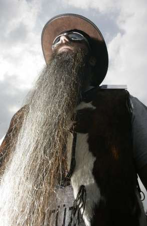 Campionatul de mustati si barbi! Vezi cum arata cei mai tari participanti!