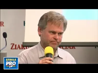 "Buna ziua, pasaportul pentru navigare pe internet, va rog!"