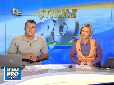 Plimbare nocturna cu peripetii pentru un elan! A cazut intr-o piscina!