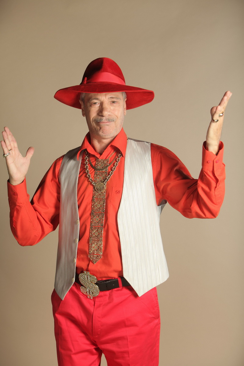 Pe mostenirea.protv.ro puteti revedea primul episod din "Mostenirea"