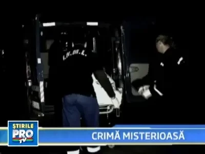 Cu cadavrul pe balcon! Proprietarul casei, si el mort... dar de beat!