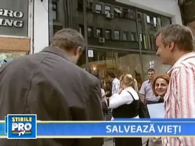 Sapte tineri lupta pentru bolnavii condamnati de sistemul sanitar romanesc!