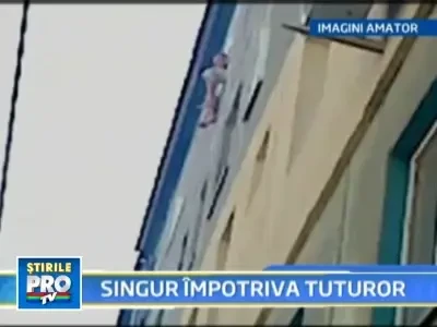 Partaj cu scandal la Mangalia! Doar mascatii l-au calmat pe sotul nervos!