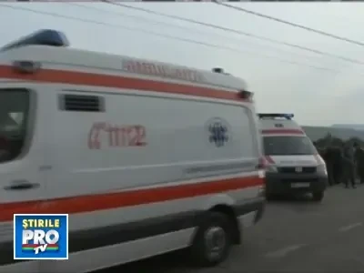 5 oameni grav raniti, dupa ce masina in care se aflau a ramas fara frane