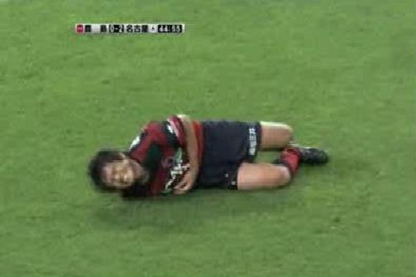 "Simulator 2", cu Daiki Iwamasa. Fotbalist, cica...