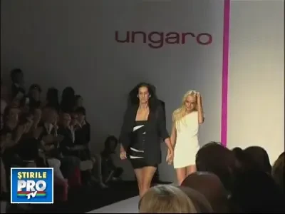 Lindsay Lohan, un pic cam “ametita” la prezentarea de moda Ungaro!