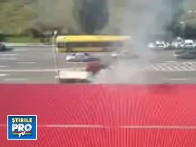 Un tren a deraiat in Brasov dupa ce locomotiva a lovit un camion