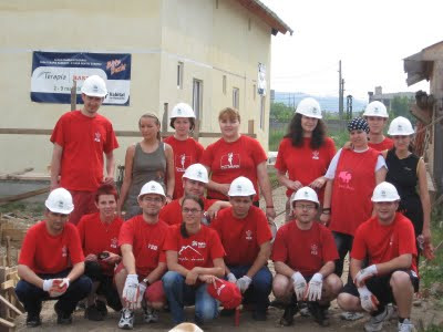 Habitat pentru Umanitatea a facut fericite zece familii din Beius!