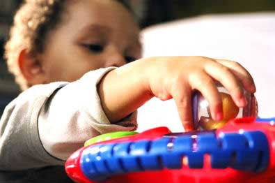 Centrele de zi pentru copiii sarmani, supra-aglomerate