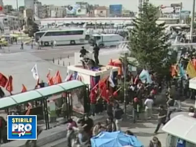 Lupte de strada la Istanbul!