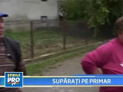 Raman fara case. Primarul s-a indatorat in numele satului pe la banci