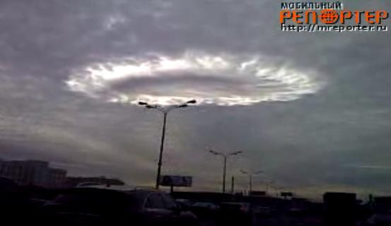 Poarta catre Dumnezeu sau spre iad? Fenomen ciudat, la Moscova! Vezi VIDEO!