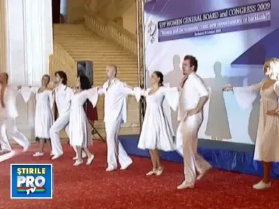 Discursul lui Emil Boc le-a adormit pe doamnele din PPE!