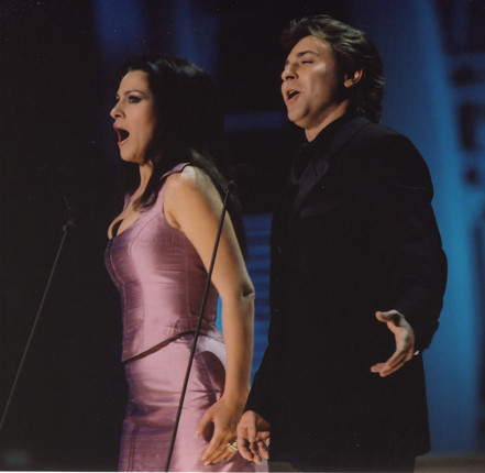 O romanca, cea mai faimoasa diva a lumii. De ce este poreclita "Draculette" de englezi