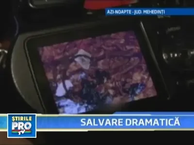 Prins pe munte intr-o capcana pentru ursi, a fost adus in siguranta jos!