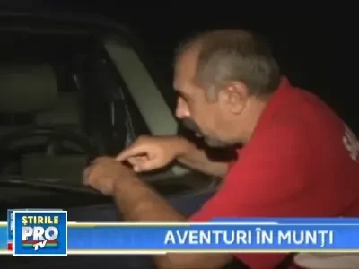 Blocat pe munte intr-o capcana pentru ursi, a fost adus in siguranta jos!