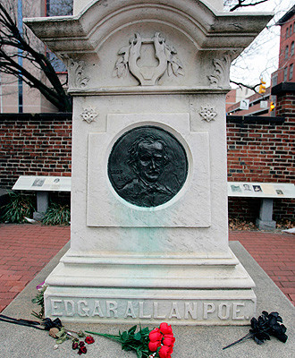 Inmormantat cum se cuvine la un secol si jumatate dupa ce-a murit