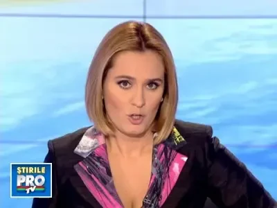 Ploaie cu galeata, dar si cu bani in cutia milei la moastele Sf. Parascheva