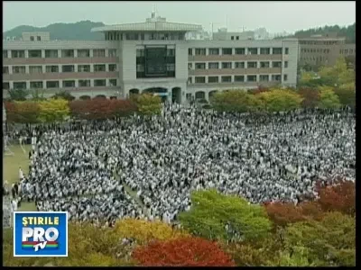 Mii de cupluri si-au unit destinele in cadrul unei ceremonii Moon!