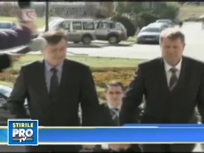 Klaus Johannis, primarul chemat de opozitie sa scoata tara din criza