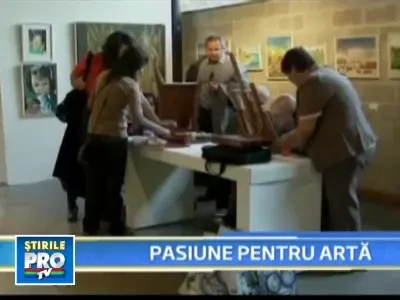 Artisti care picteaza cu gura sau cu picioarele!