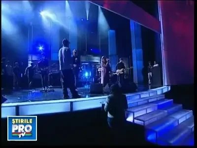 Paulina Rubio si Cobra Starship, impreuna la Premiile MTV Latino 2009!