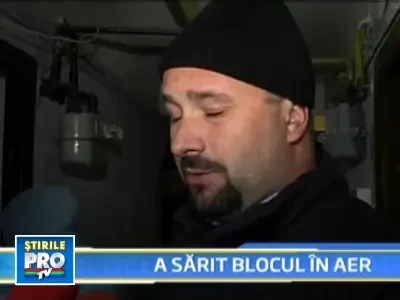 Ca dupa bombardament! Explozie devastatoare intr-un bloc din Roman!