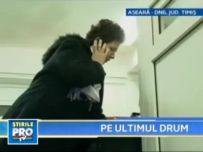 Spulberat pe sosea: mergea pe mijlocul drumului fara vesta reflectorizanta!