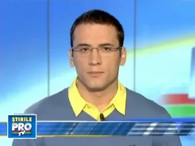 Crin Antonescu si-a depus, la BEC, candidatura la Presedintie