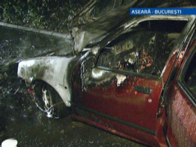Ghinion! Si-a scos masina din service si cateva ore mai tarziu a luat foc