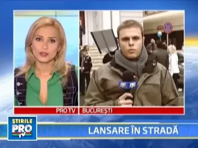 CV Tudor si-a anuntat candidatura la presedintie in strada