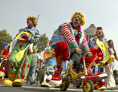 Teatru de Arta din Deva s-a redeschis dupa o pauza de 20 de ani