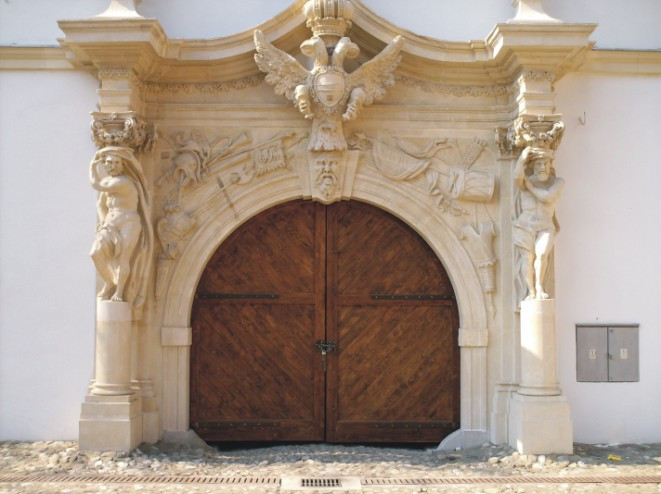 Cetatea din Alba Iulia, supravegheata cu camere video