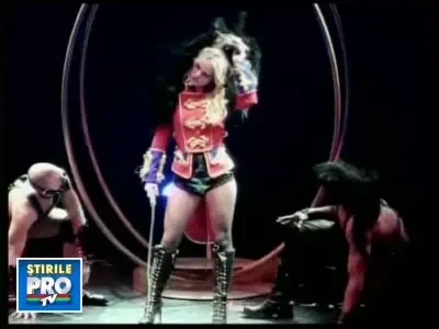 Britney Spears a ajuns la o intelegere cu fotograful pe care l-a accidentat!