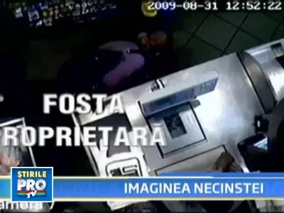 Blonda, 30 de ani, cu apucaturi de hoata. O recunoasteti?