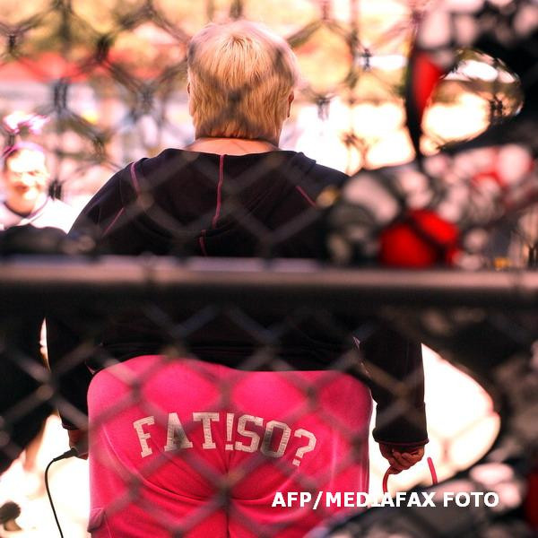 Decat acasa cu sotia, mai bine inapoi, dupa gratii!