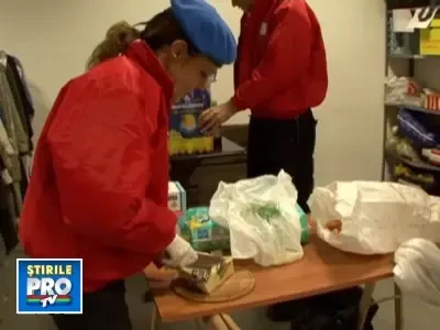 Criza rade de noi! Romanii, plecati la munca in Italia, au ajuns cersetori!