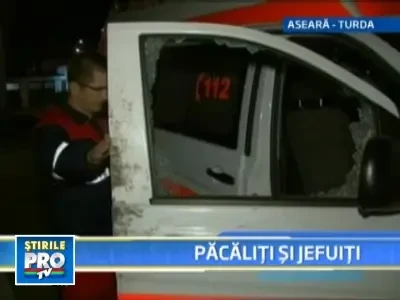 Au chemat ambulanta doar ca sa-i fure GPS-ul!