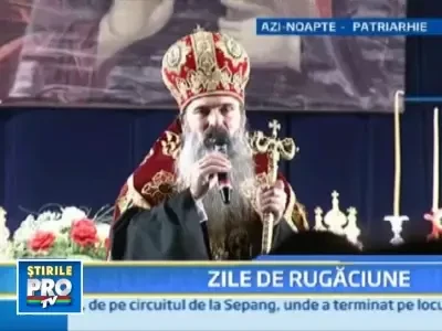 Mii de credinciosi, in pelerinaj de Sfantul Dumitru, la Patriarhie!