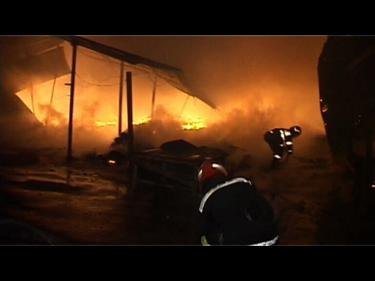 Sediul Apelor Romane din Severin, in flacari!