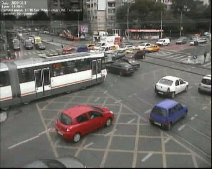 Nesimtirea multor soferi blocheaza Bucurestiul! Vezi VIDEO!