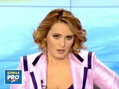 Desfigurata si partial orbita de... vopseaua de par!