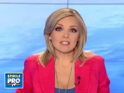 Sa nu crezi, pana nu vezi! Cerb in piscina!