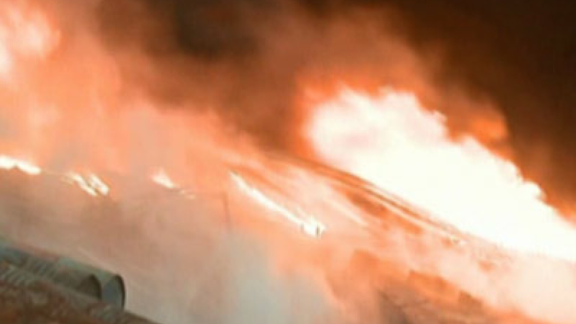 Un restaurant din Parcul Carol din Capitala a ars din temelii